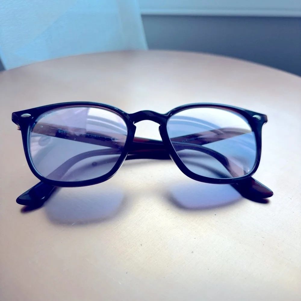Ray-Ban Black Sunglasses RB 4258